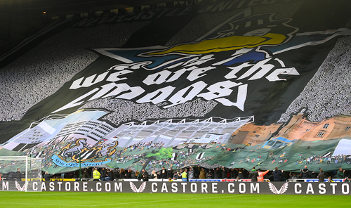 we-are-the-mags-surfer-flag-close-up-newcastle-united-nufc-1120.jpg