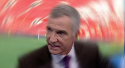 31870948-8620193-Another_person_posted_a_photo_of_an_angry_Graeme_Souness_who_is_-a-3_1597249924257.jpg