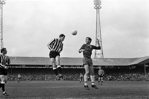 1_Newcastle-v-Fulham-7th-May-1966.webp