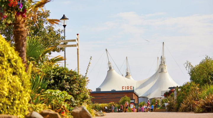 butlin-s-skegness.thumb.jpg.575da25925395a7c7df4262b438640b0.jpg