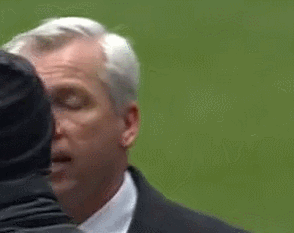 pardew.gif.a2defbb79a4f79156a8861c1d4d37f50.gif